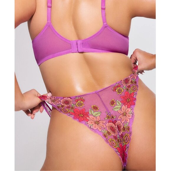 Savage X Fenty Mod Poppy Lace Brazilian Panty (L) - Picture 2 of 8